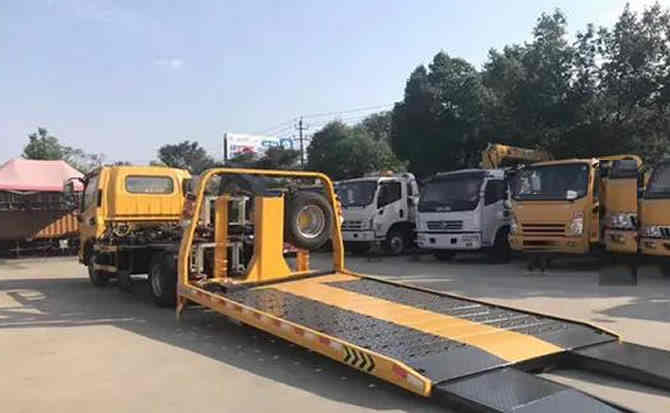 靖州汽车中途维修案例